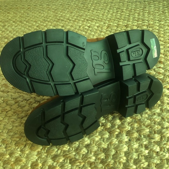 New: Paul Green The Junior Nubuck Chelsea Boot. US Size 8 - Picture 10 of 14